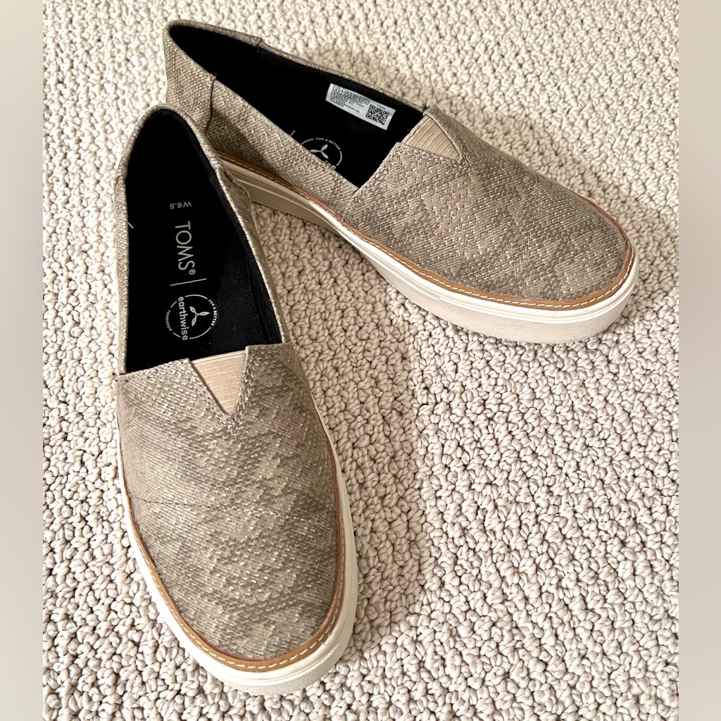 Toms Parker Slip-On Sneaker - Size 6.5